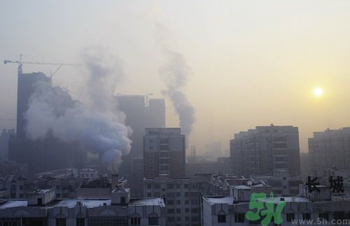全國(guó)空氣質(zhì)量排名是怎樣的？遇到霧霾天氣怎么辦？