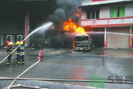加油過滿汽車起火是怎么回事？汽車加油要注意什么？