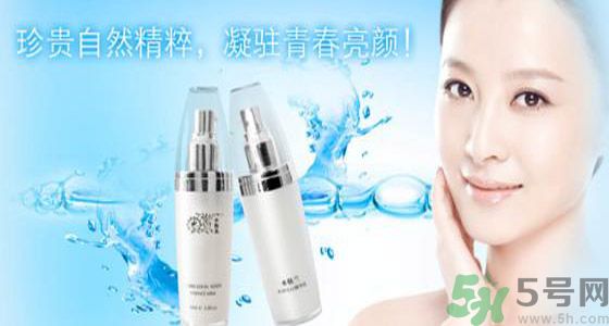 自然泉花語水妍保濕精華乳適合什么年齡？