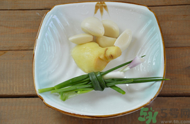 煲湯用什么鍋好？燉雞湯用什么鍋好呢？