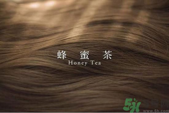 第一次自己染頭發(fā) 今年流行發(fā)色要怎么染？