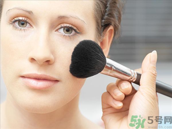 化妝刷如何使用效果好？化妝刷該怎么保養(yǎng)？