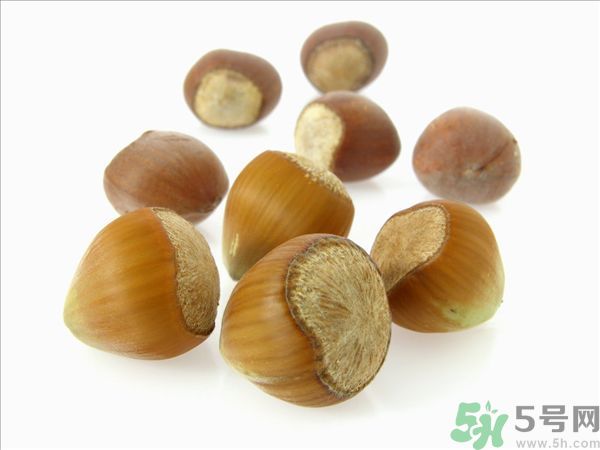 吃堅(jiān)果有什么好處？吃堅(jiān)果要注意什么？