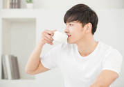 左撇子真的更聰明嗎？左撇子的優(yōu)勢(shì)與劣勢(shì)