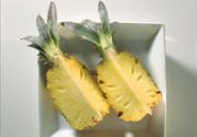 菠蘿里面發(fā)黑是為什么？發(fā)黑的菠蘿能吃嗎？