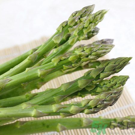 吃蘆筍有什么好處？蘆筍有什么營養(yǎng)價(jià)值？
