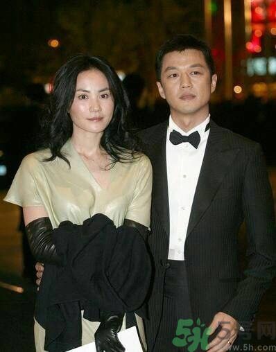 李亞鵬寫給王菲的情詩寫了什么？王菲和李亞鵬為什么離婚？