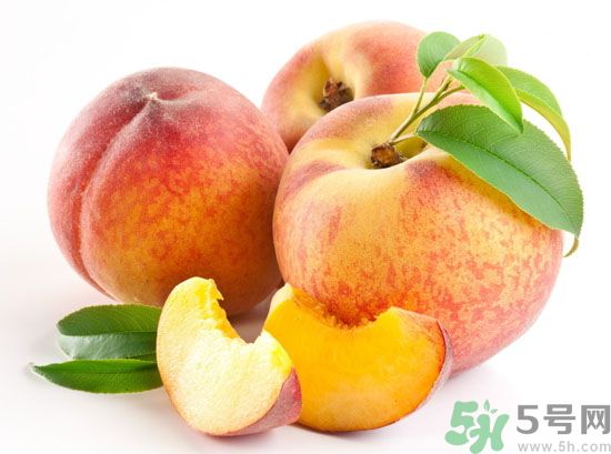 桃子吃多了容易便秘嗎？桃子吃多了會肚子疼嗎？