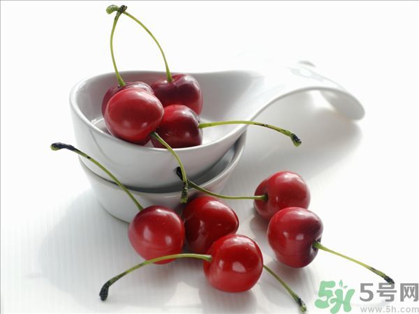 來月經(jīng)能吃櫻桃嗎？經(jīng)期吃櫻桃好嗎？