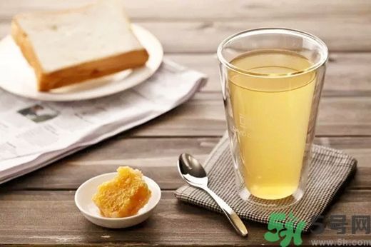 喝啤酒之后可以喝奶茶嗎？喝啤酒之后喝奶茶好嗎？