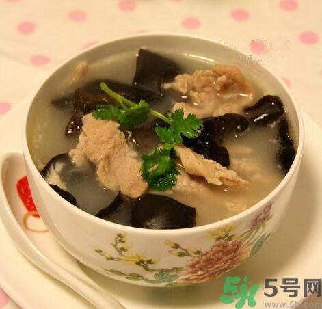 喝啤酒之后可以喝奶茶嗎？喝啤酒之后喝奶茶好嗎？