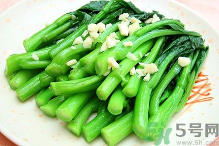 炒青菜為什么發(fā)黑？炒青菜發(fā)黑怎么辦？