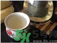 苦瓜泡水喝有什么好處？苦瓜泡水喝好嗎？