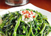 炒空心菜發(fā)黑怎么辦？空心菜怎么炒不發(fā)黑？
