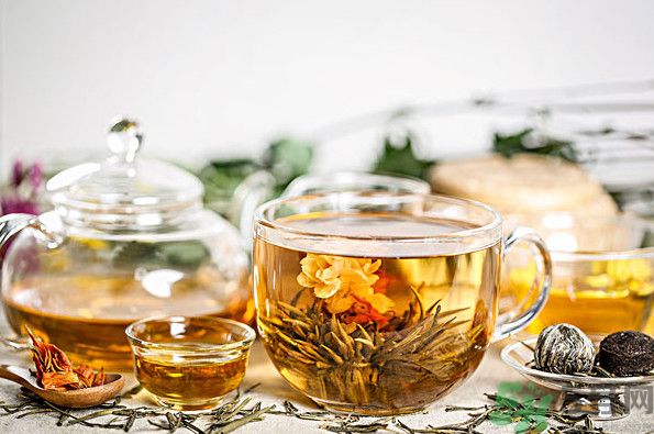 茉莉花綠茶加苦瓜能減肥嗎？茉莉花和苦瓜泡水喝嗎？