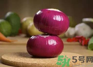 吃洋蔥會(huì)長痘嗎？長痘可以吃洋蔥嗎？