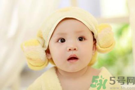 寶寶可以用清涼油嗎？寶寶多大了可以用清涼油？