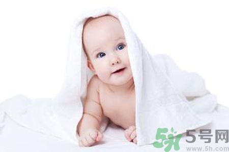寶寶可以用清涼油嗎？寶寶多大了可以用清涼油？