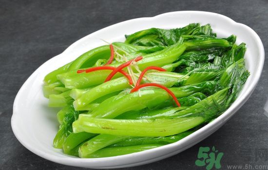 芥菜與鯽魚可以一起吃嗎？芥菜和鯽魚一起吃好不好？