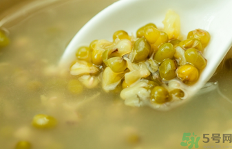 皮膚過敏能吃綠豆嗎？皮膚過敏能不能喝綠豆湯？