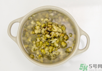 皮膚過敏能吃綠豆嗎？皮膚過敏能不能喝綠豆湯？