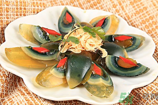 吃皮蛋可以降火嗎？吃皮蛋真的能降火嗎？