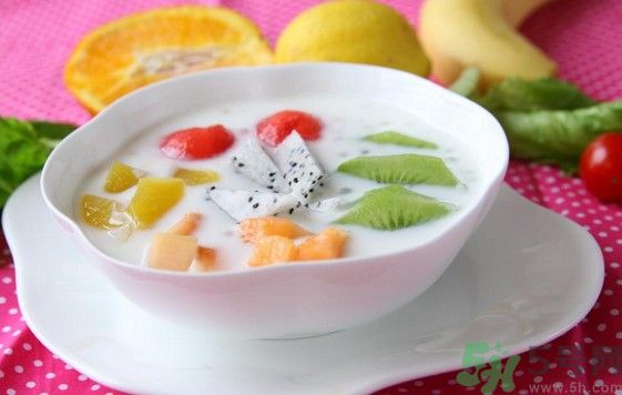 寶寶用貝爾蒂絲藍(lán)雛菊痱子水會(huì)過敏嗎？