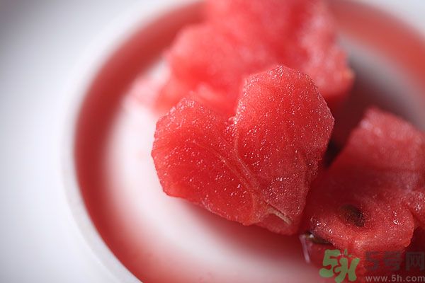 吃西瓜可以美容嗎？吃西瓜對皮膚有什么好處