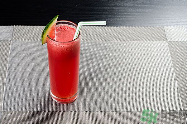 吃西瓜可以美容嗎？吃西瓜對皮膚有什么好處