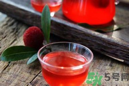 楊梅酒要泡多久？楊梅酒的保質(zhì)期是多久？
