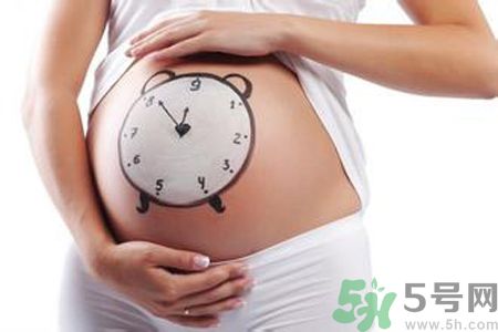 工作的孕婦什么時候停止工作比較好？孕婦可以工作嗎？
