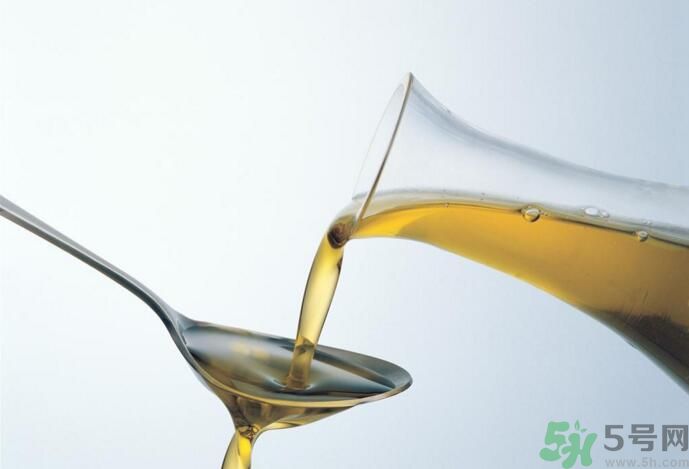 夏天吃橄欖油好還是調(diào)和油好？夏天吃橄欖油好嗎？