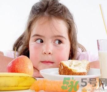 兒童減肥吃什么好？?jī)和允裁纯梢詼p肥？