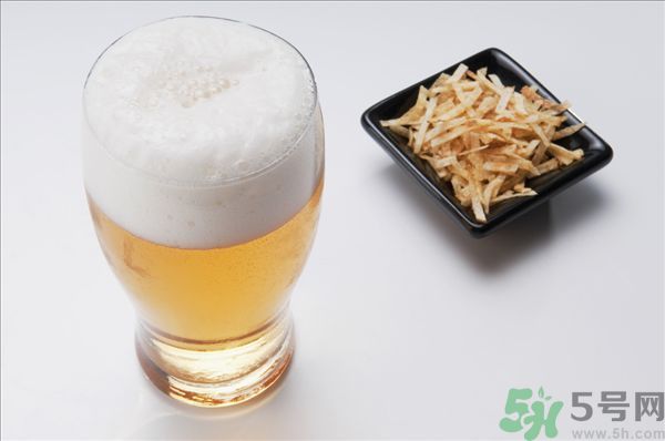 喝啤酒尿多是什么原因？喝啤酒尿多是不是腎不好？