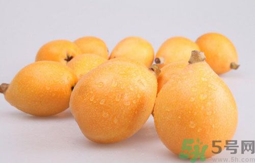 經(jīng)期可以吃枇杷嗎？經(jīng)期吃枇杷會(huì)不會(huì)肚子痛？