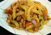 炒茄子發(fā)黑怎么辦？炒茄子怎么才能不發(fā)黑？
