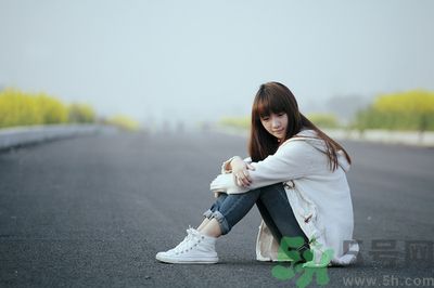 因太漂亮替考被發(fā)現(xiàn)是怎么回事？統(tǒng)考作弊會有什么懲罰？