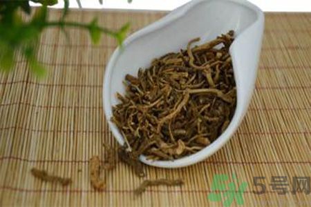 苦菜茶泡水為什么有鹽味？苦菜茶為什么是咸的？