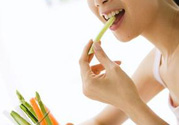 夏天吃什么養(yǎng)胃？夏天養(yǎng)胃要注意什么？