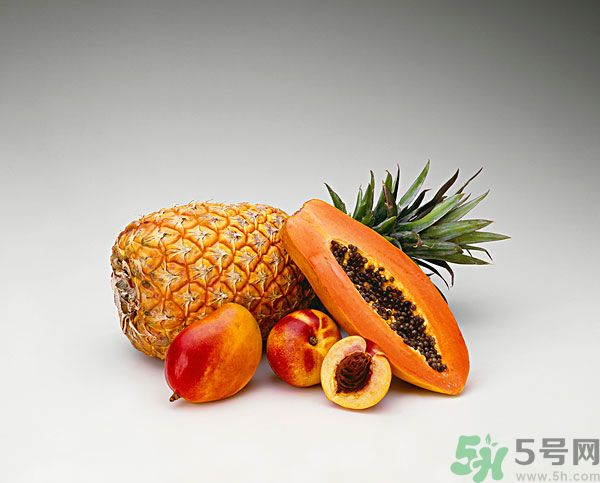 來月經(jīng)能吃木瓜嗎？來例假吃木瓜好嗎？