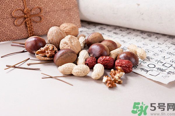 經(jīng)期可以吃蘆薈嗎？經(jīng)期吃蘆薈會(huì)肚子痛嗎？