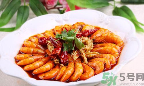 吃粽子可以吃龍蝦嗎？粽子可以和龍蝦一起吃嗎？