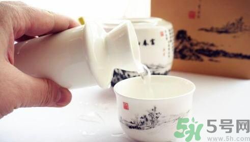 端午節(jié)喝什么酒？端午節(jié)什么酒應節(jié)氣？