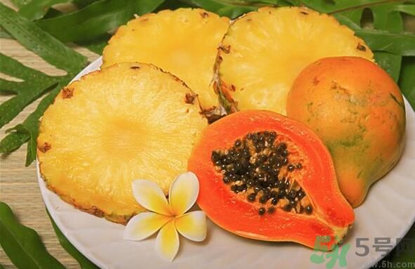 木瓜可以和菠蘿一起吃嗎？木瓜和菠蘿一起吃有什么影響？