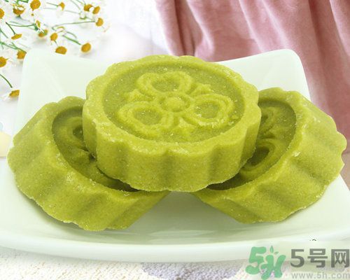 吃綠豆糕可以降血壓?jiǎn)?？高血壓吃綠豆糕好嗎？