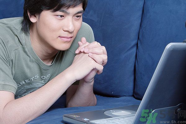 15歲可以用防曬霜嗎？15歲用防曬霜好不好？