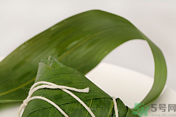 粽子和香蕉能一起吃嗎？粽子和香蕉一起吃好嗎？