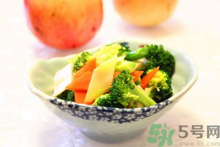 西蘭花可不可以生吃？西蘭花可不可以涼拌？
