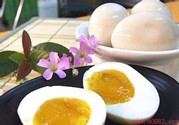 咸鴨蛋是發(fā)物嗎?吃咸鴨蛋有什么壞處