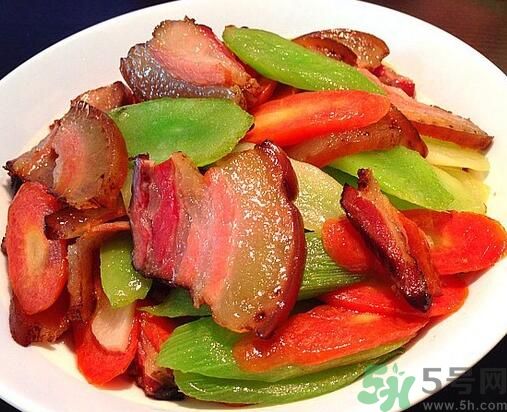 萵筍和臘肉一起炒好嗎？萵筍和臘肉一起吃好嗎？